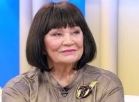 Лариса Лужина. Незамужние дольше живут
