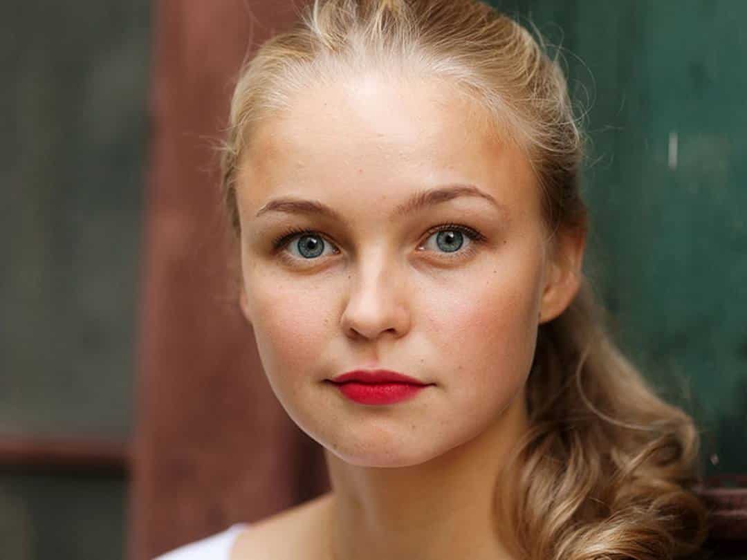 Актрисы Украинских Сериалов Женщины Фото И Фамилии
