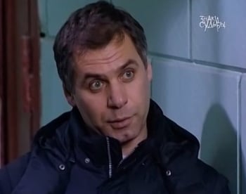 Знаки судьбы Человек в капюшоне